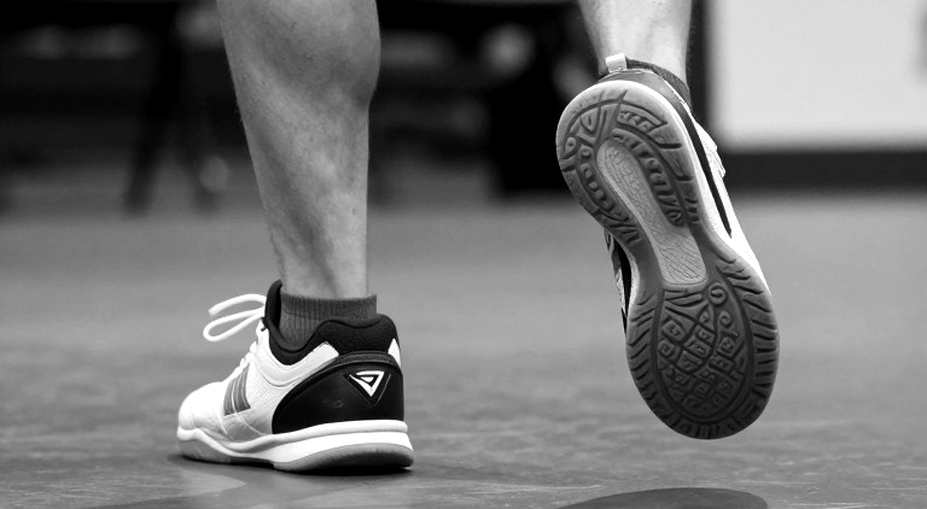 Chuyển nhượng bóng bàn: bản hợp đồng bắt đầu trước cú giao bóng