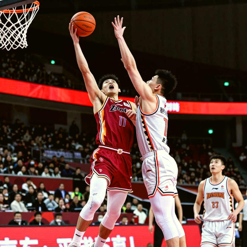 Rob Dillingham bị thả tự do một ngày sau giao dịch: Charlotte Hornets chọn khoảng trống lương, Minnesota mất hai pick tương lai